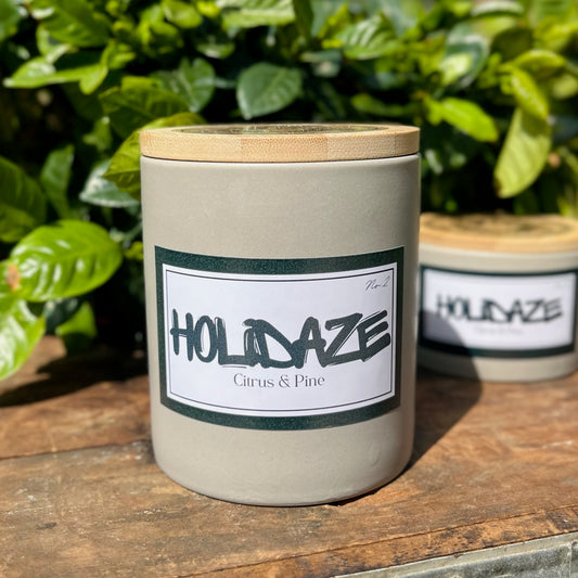 Holidaze Candle - iambabyhands
