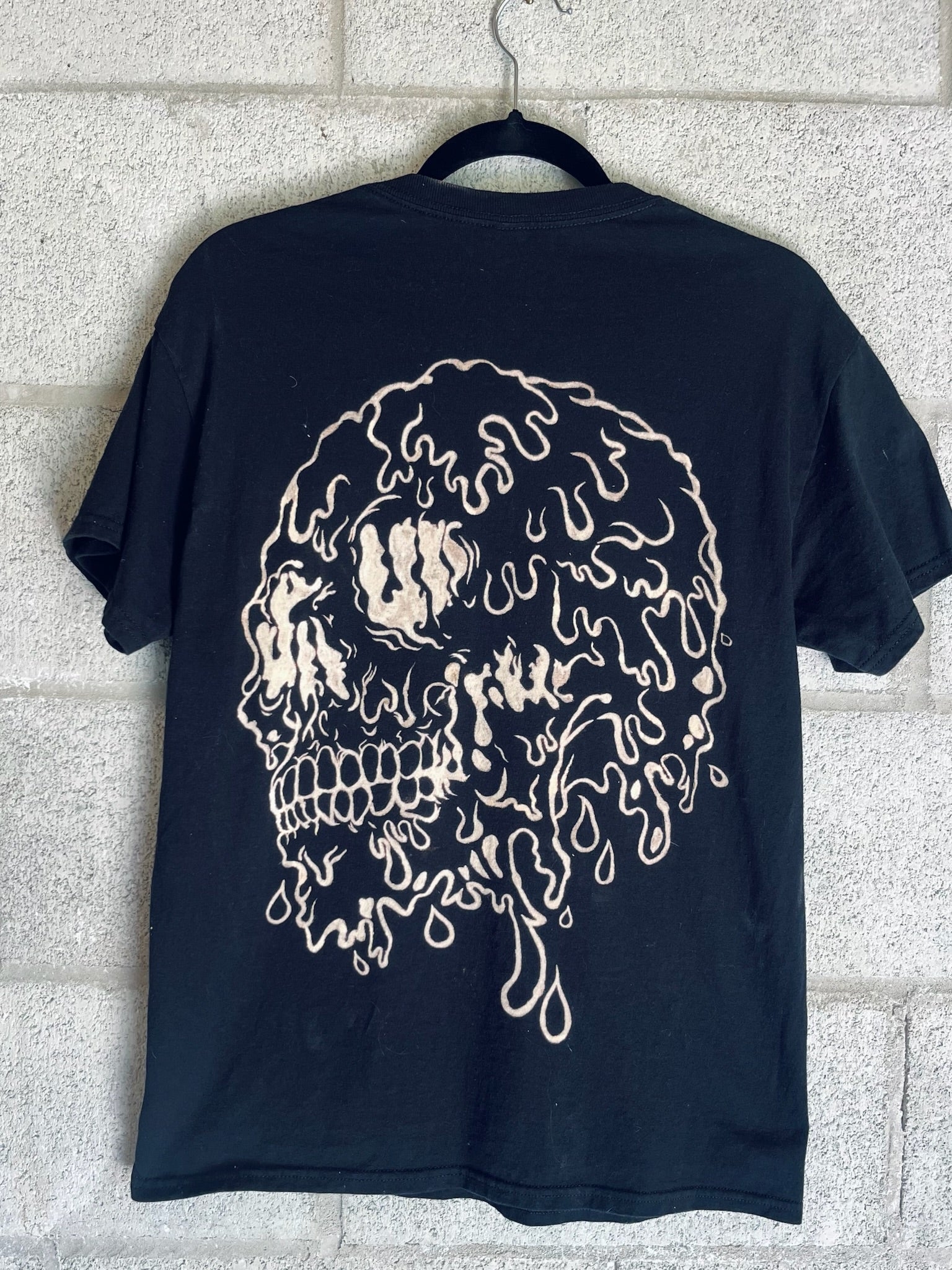 Live Fast, Die Maybe - Melting Skull Tee - iambabyhands